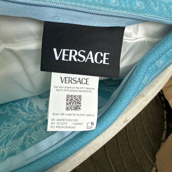 Versace Medusa Print Wool/Cashmere Pillow Cushion, large, New Made in Italy - Picture 9 of 13